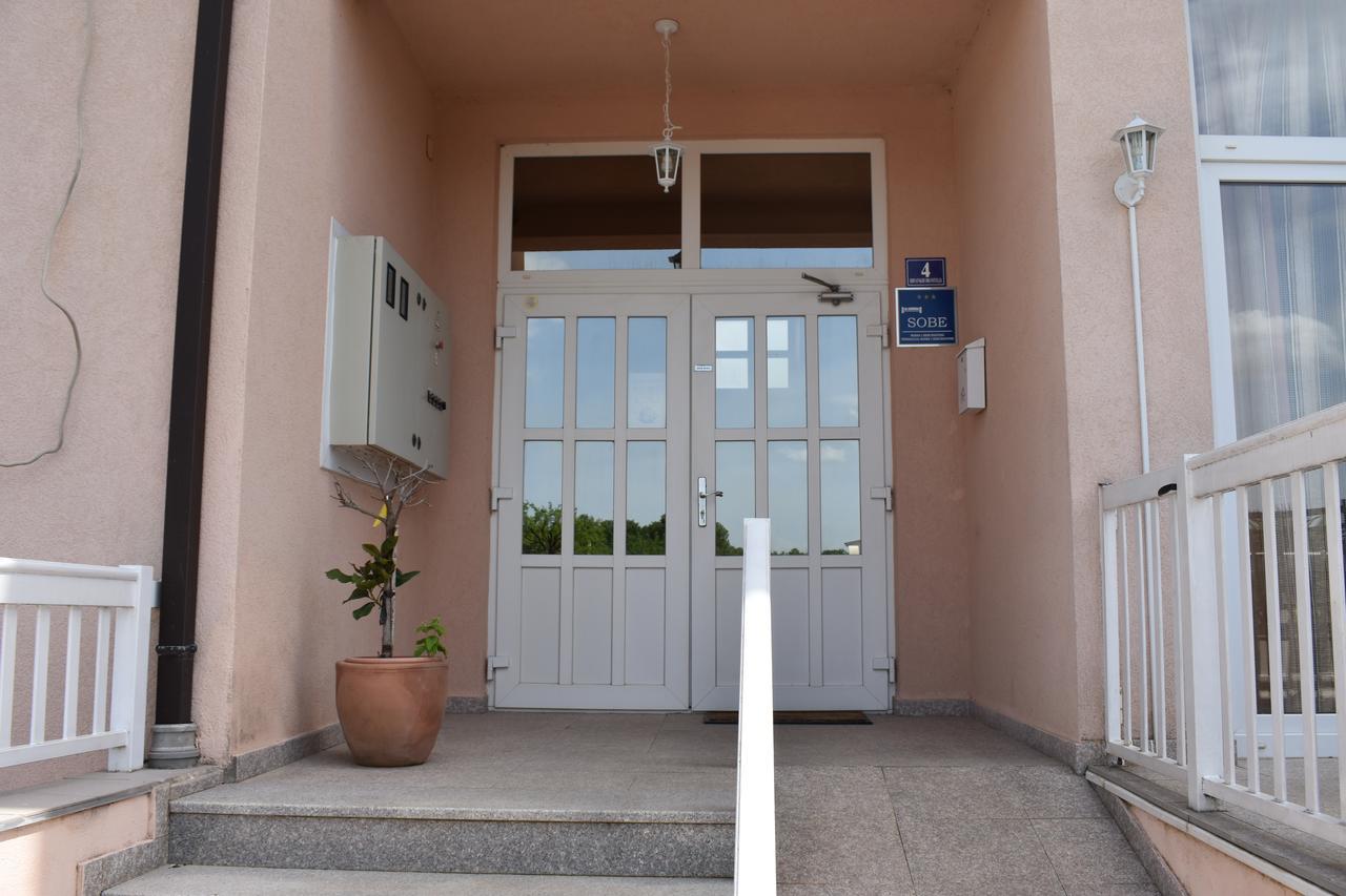 Guest House Regina Mundi Međugorje Εξωτερικό φωτογραφία